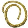 Collier en or jaune, mailles entrelacs.
