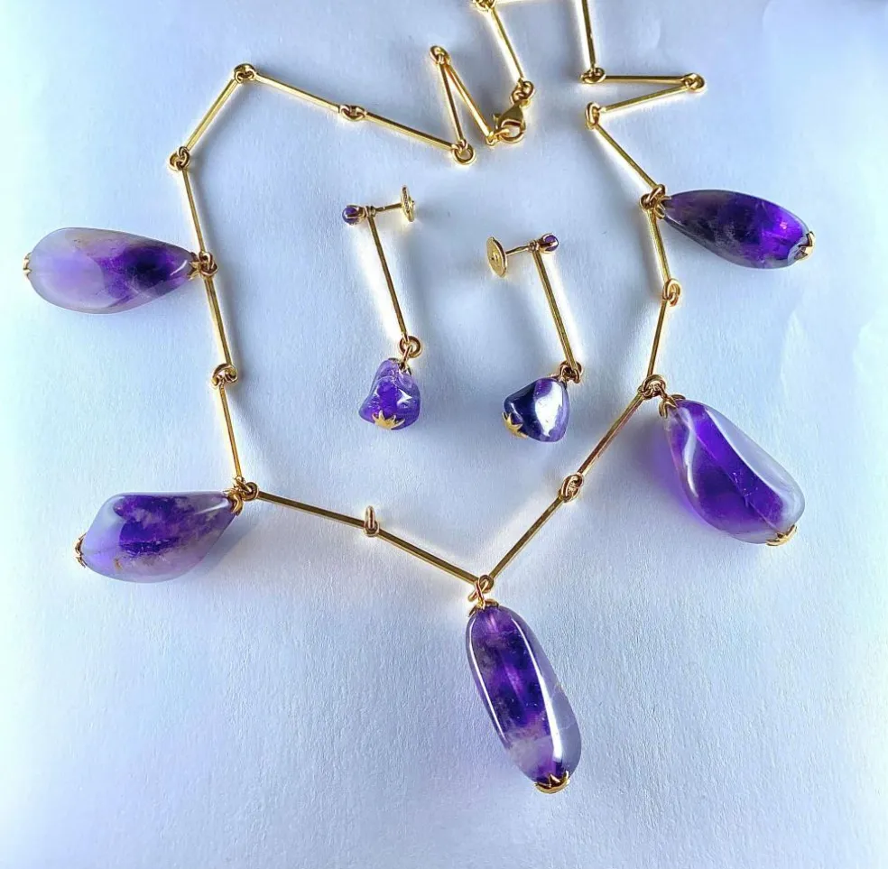 Collier et boucles d’oreilles améthystes
