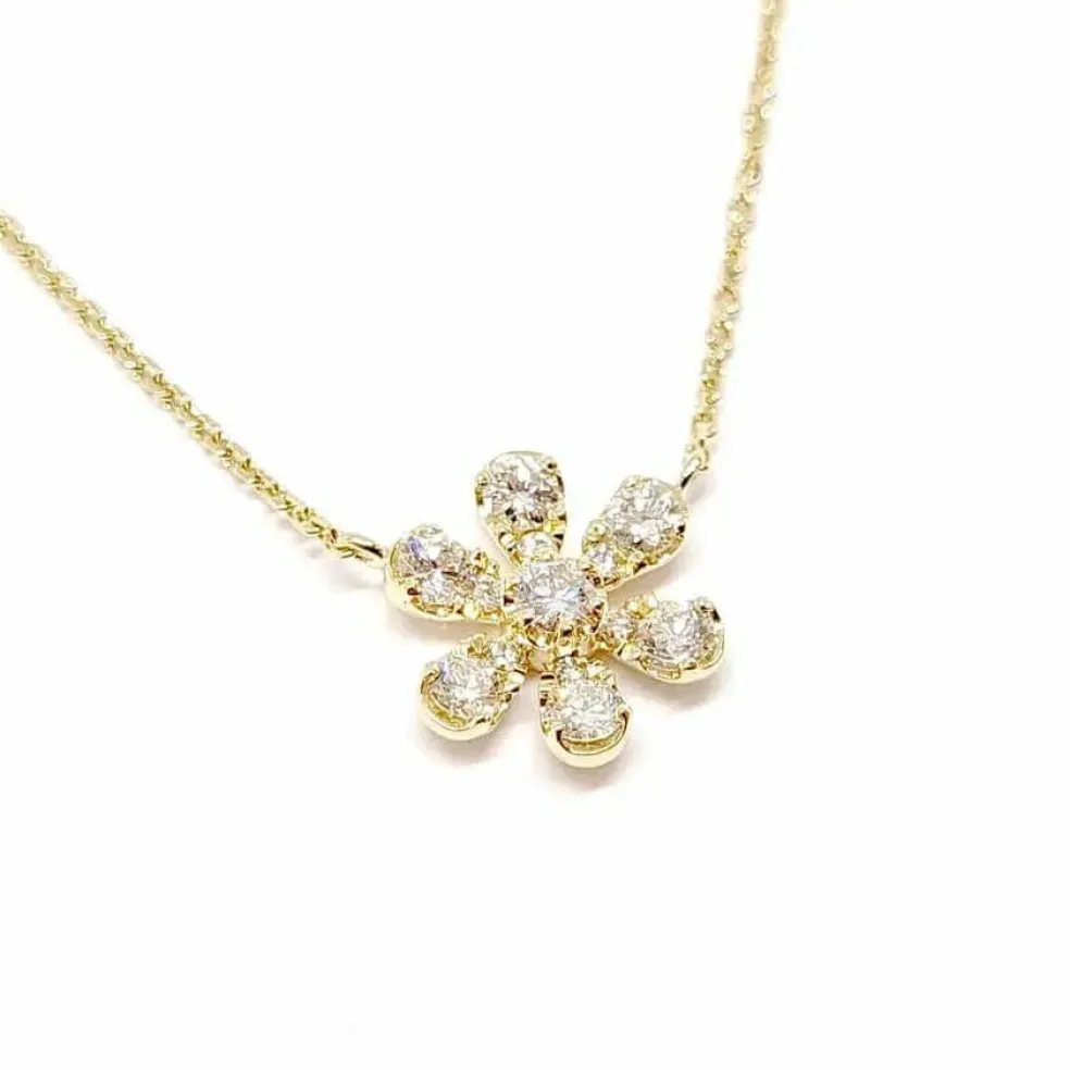 Collier fleur diamants or jaune