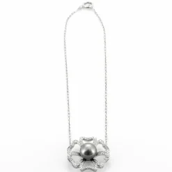 Collier fleur Or blanc Diamants Perle