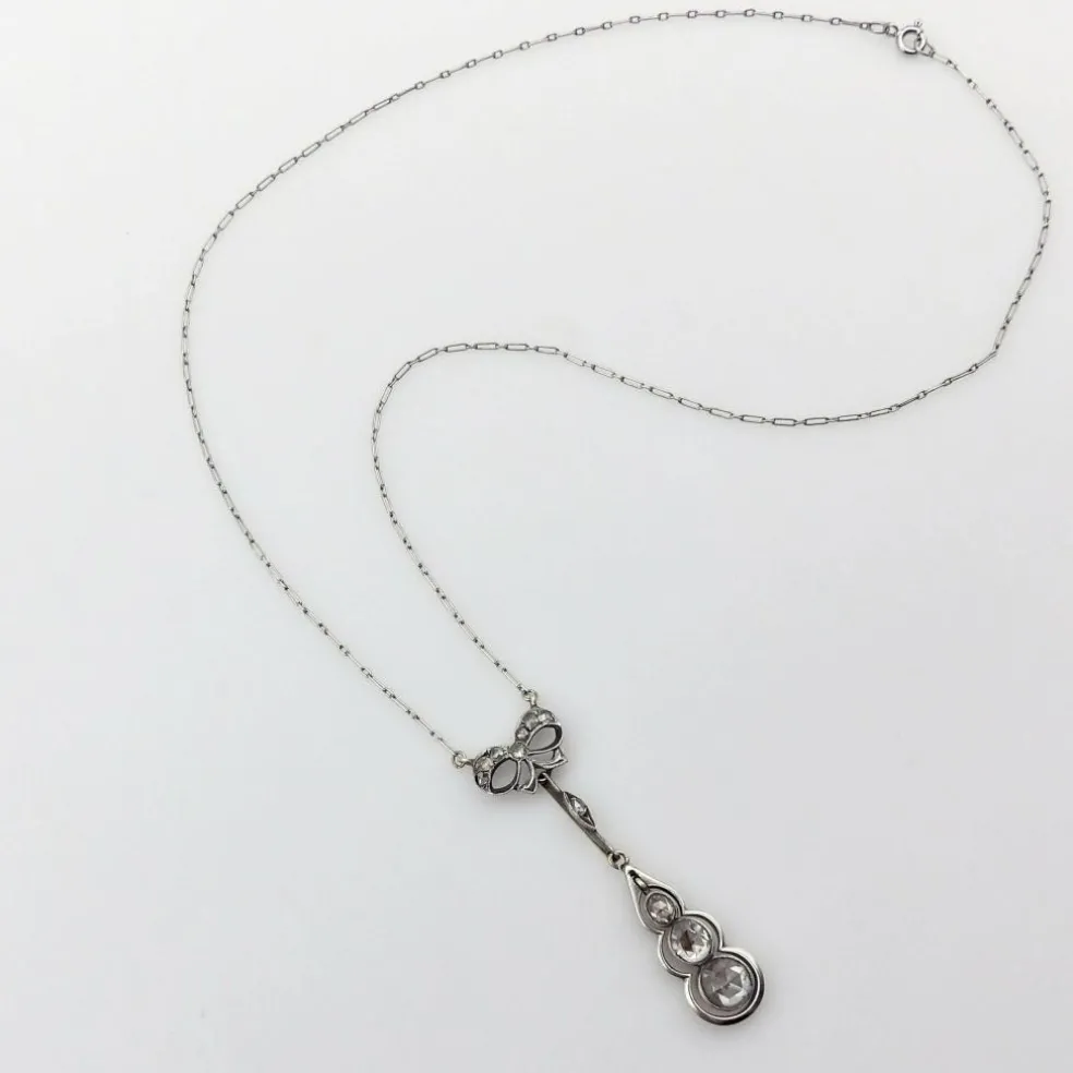 Collier goutte de diamant en or