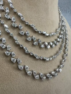 Collier haut de gamme Diamond Cocktail à quatre couches