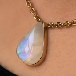 Collier labradorite et or