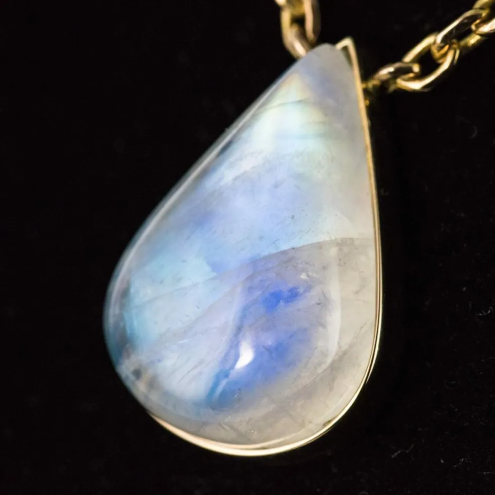 Collier labradorite et or