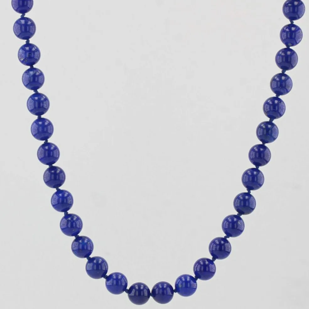 Collier lapis lazuli et son fermoir en or
