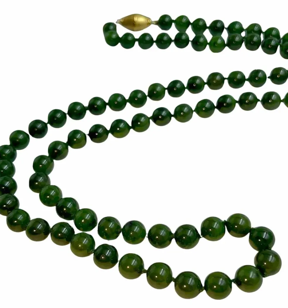 Collier long en perles de malachite
