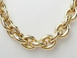 Collier maille forçat ronde en chute en or jaune