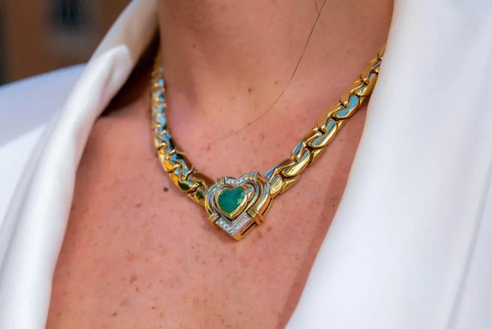 Collier Maille haricot Or jaune Emeraude, Diamant