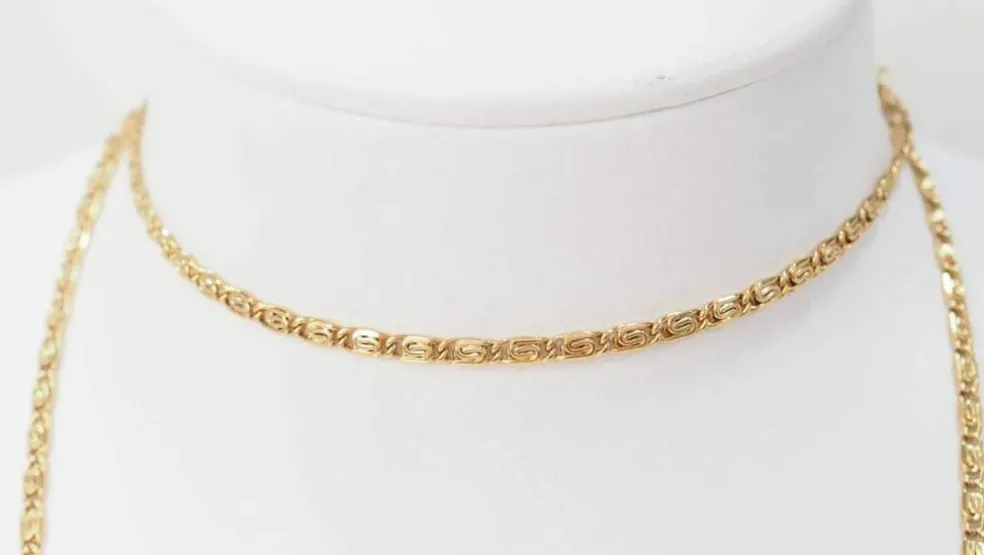 Collier maille plate en or jaune