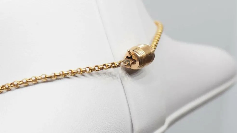 Collier Napoléon III en or jaune et émail