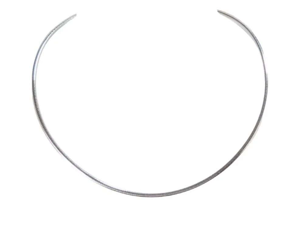Collier Oméga en or blanc