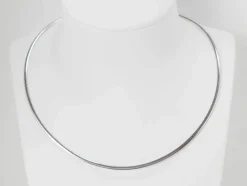 Collier Oméga en or blanc