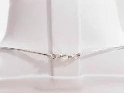 Collier Oméga en or blanc