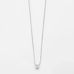 Collier or blanc 18 carats sertie d'un diamant princesse