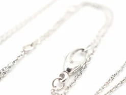 Collier or blanc avec pendentif coeur Diamants et Topaze