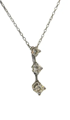 Collier or blanc diamants