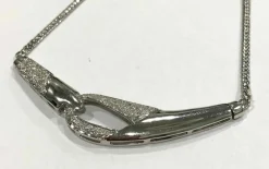 Collier or blanc et diamants
