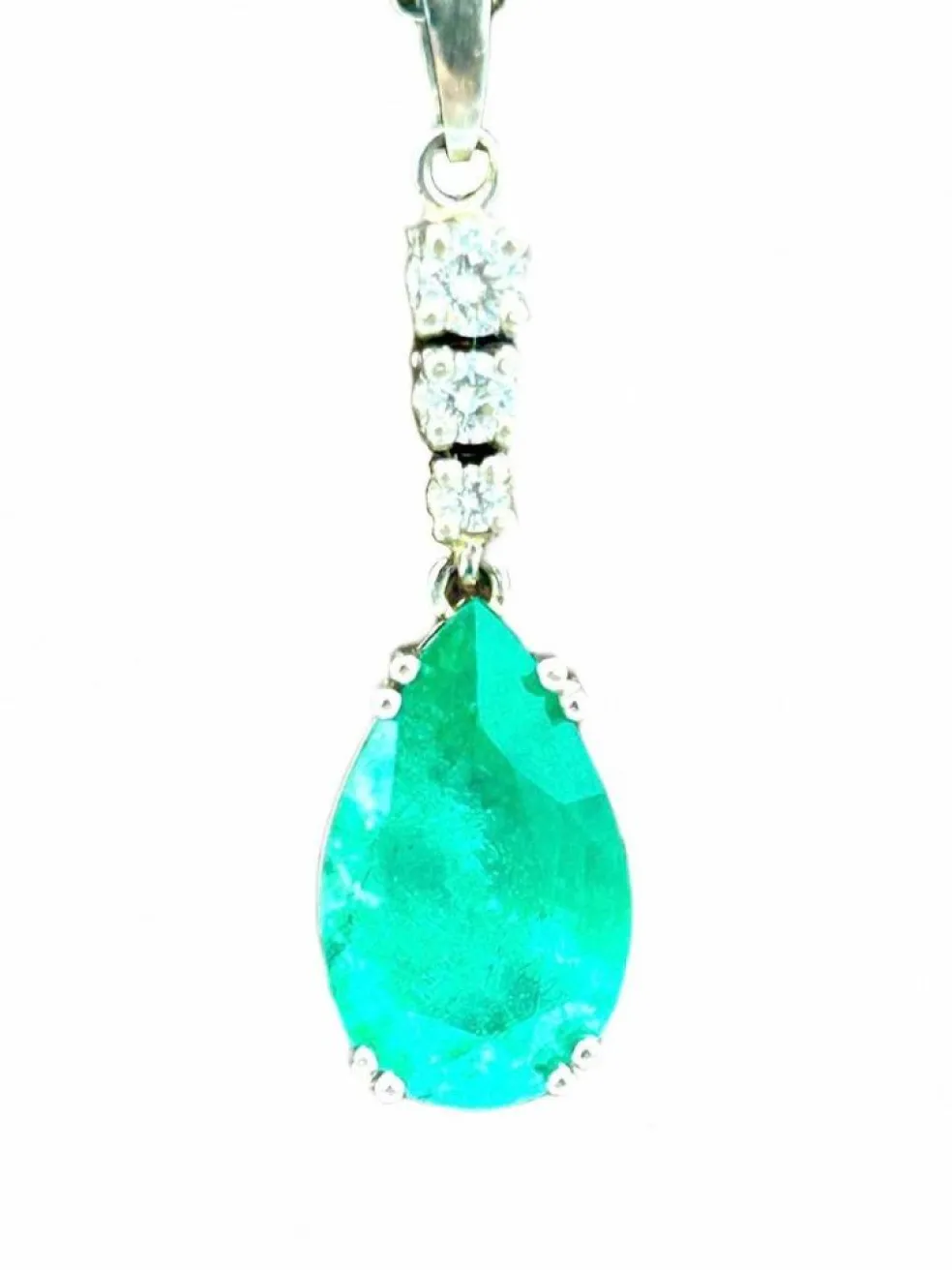 Collier Or Blanc 18K Emeraude et diamants