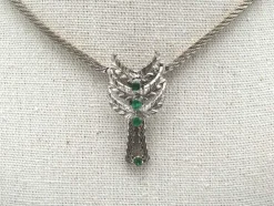 Collier or blanc émeraude