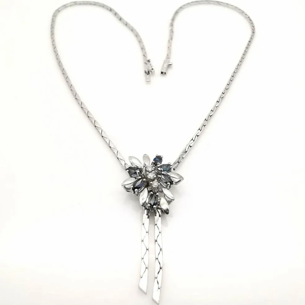 Collier or blanc, saphirs et diamants