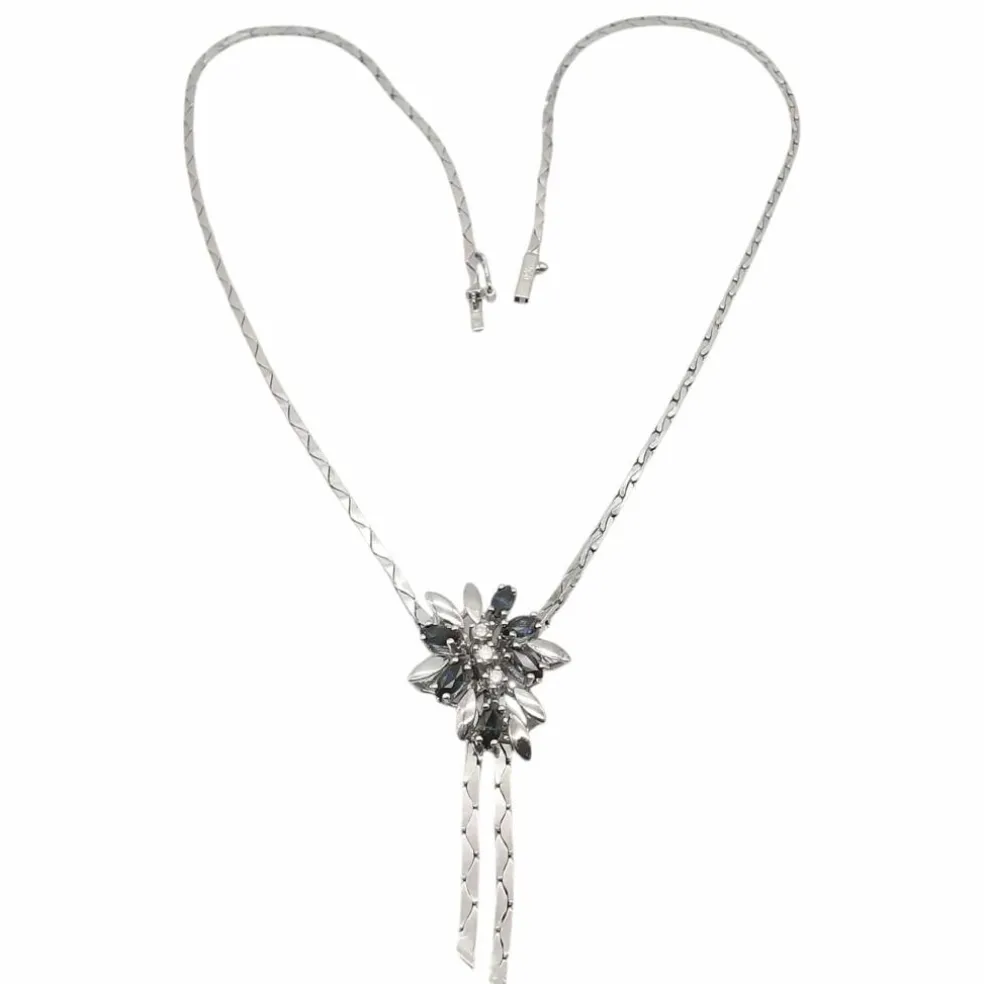 Collier or blanc, saphirs et diamants