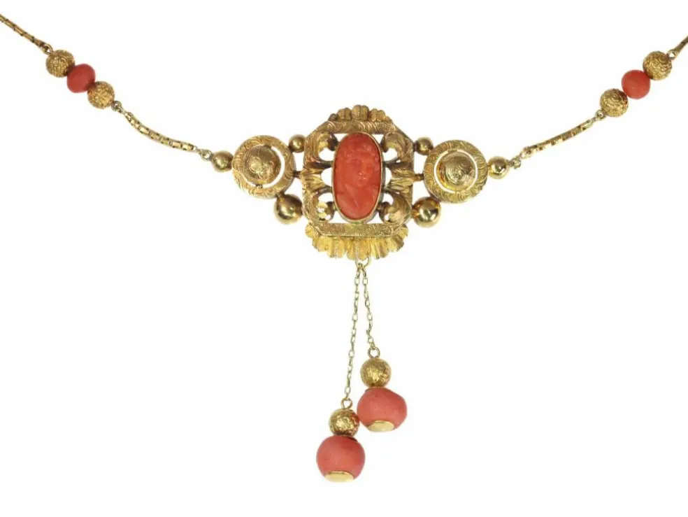 Collier Or et Corail