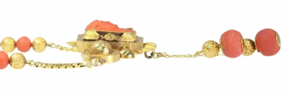 Collier Or et Corail