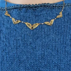 Collier or jaune ancien saphir perles