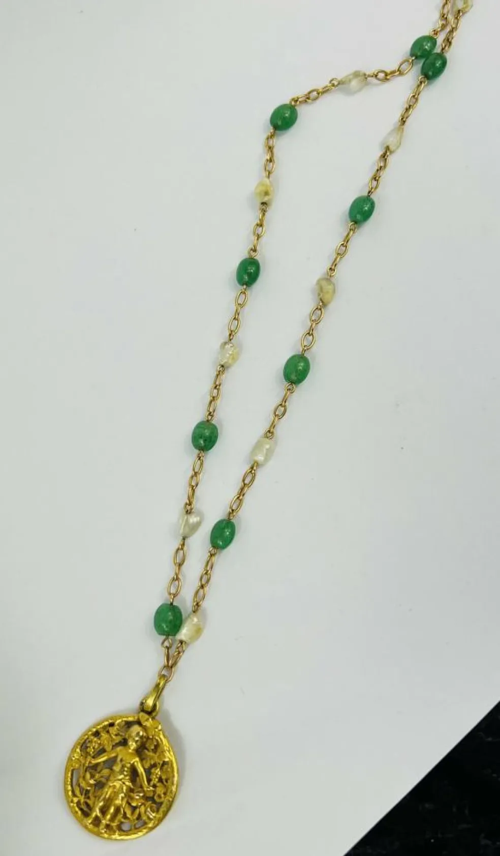 Collier or jaune avec Boule Aventurine et Perle de Culture Keshi