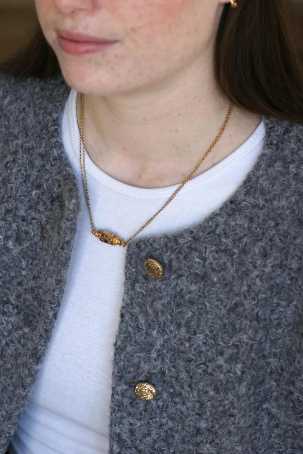 Collier Or Jaune Fermoir Barillet Emaillé et Croix