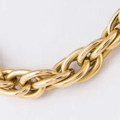 Collier or jaune maille imbriquée