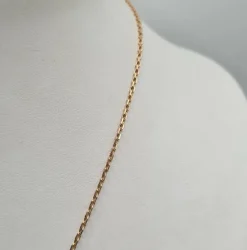 Collier or rose serti de saphirs et d'un diamant