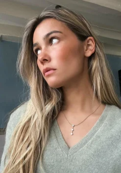 Collier Orné de Diamants Pavés