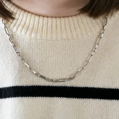 Collier ou blanc