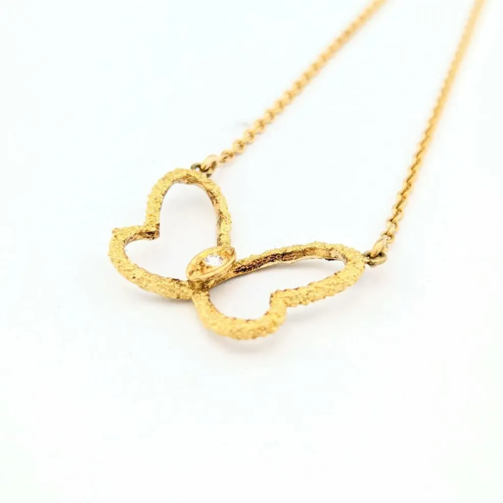 Collier papillon or jaune et diamant