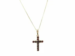 Collier pendentif croix en or jaune et grenats