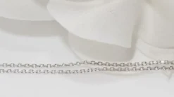 Collier pendentif en or blanc, diamants et Rubis en poire