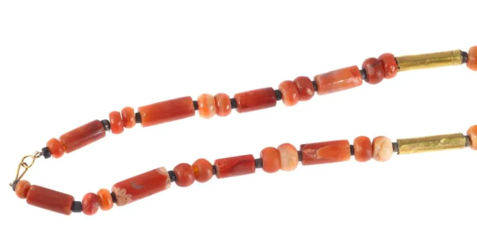 Collier pendentif en or, cornaline