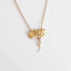 Collier Pendentif Feuillage Diamants Perle
