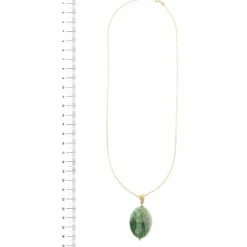 Collier pendentif jade