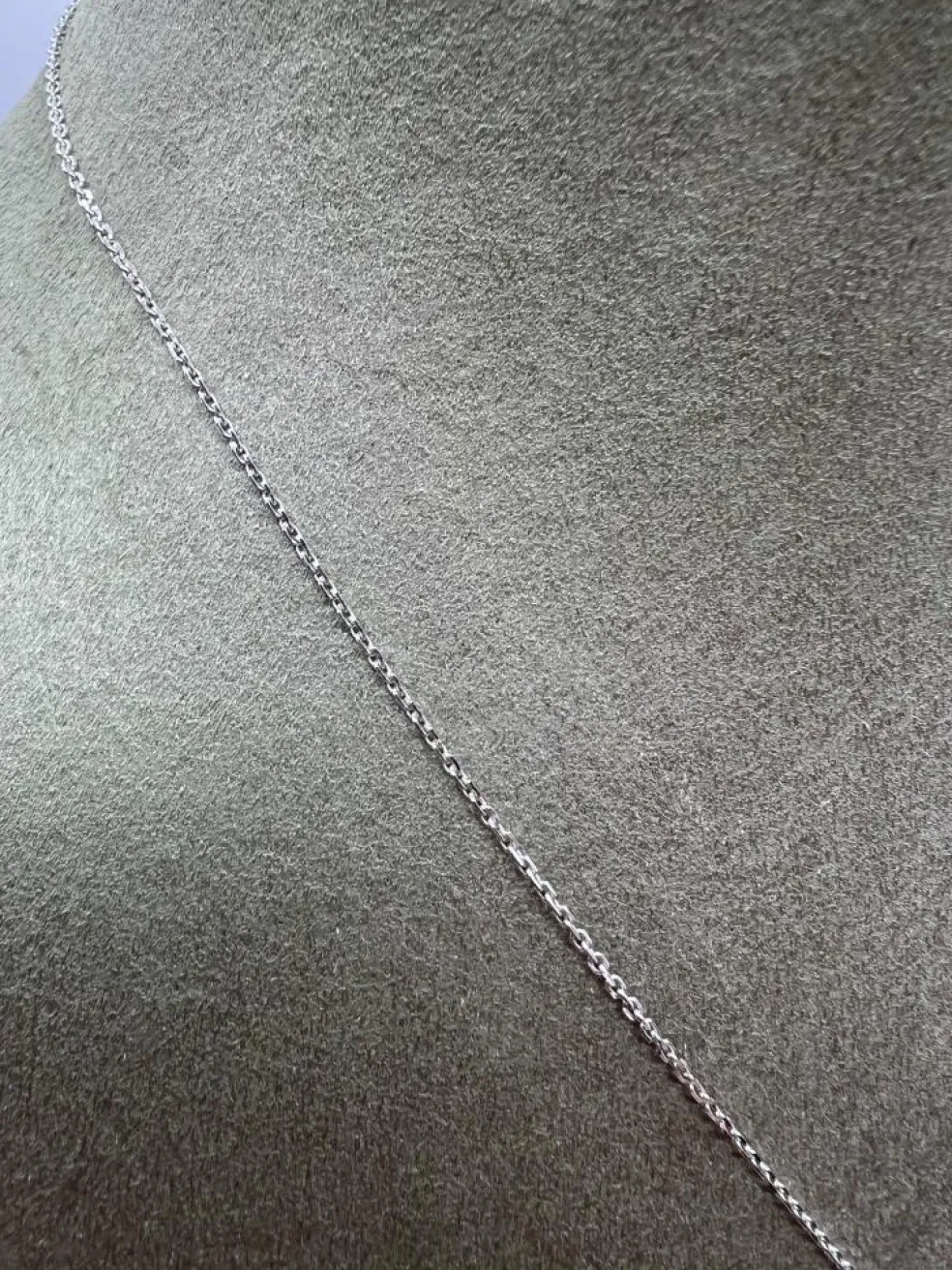 Collier Pendentif Émeraude 0, 50 Carat et Diamants 0, 41 Carat