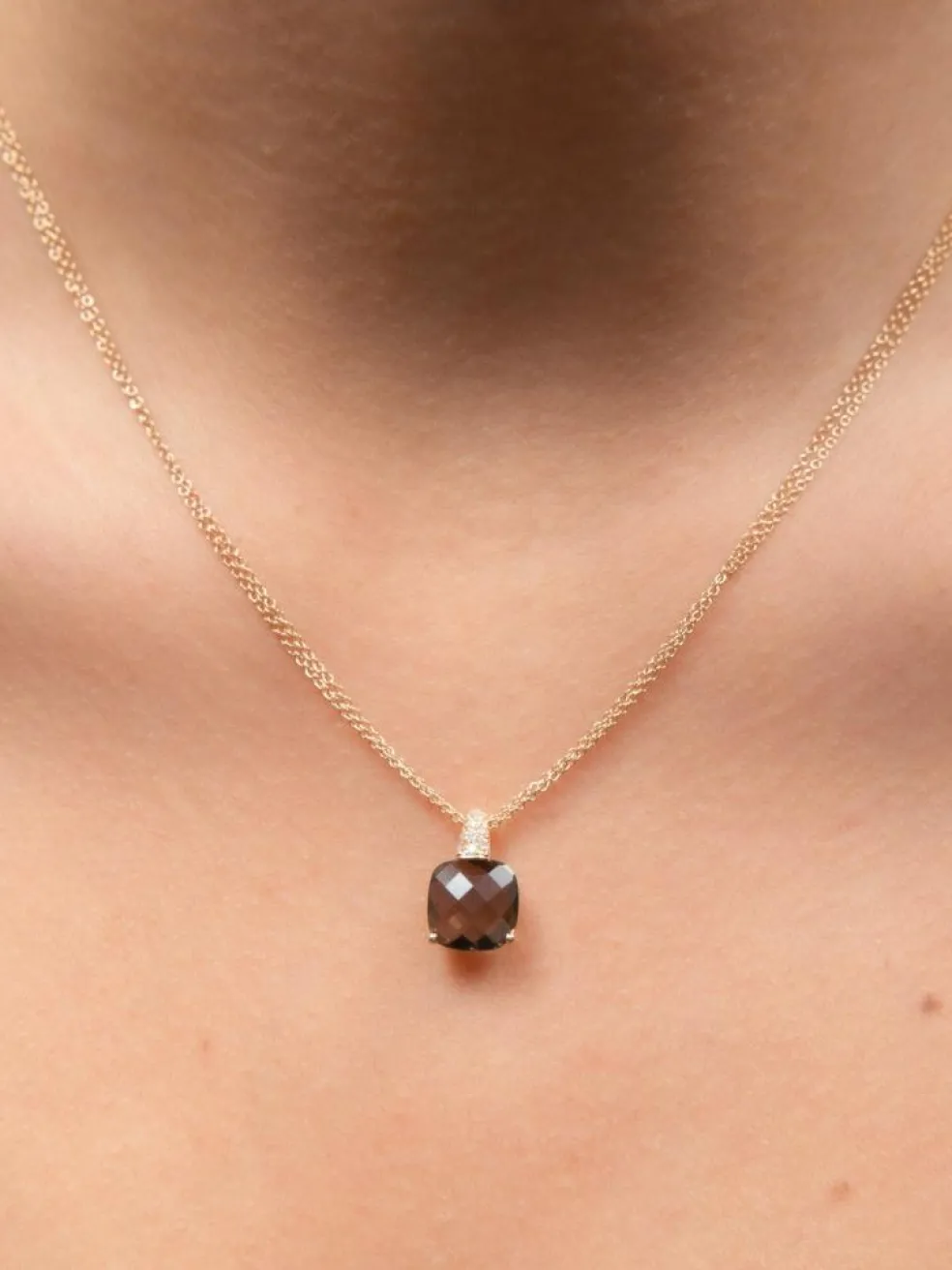 COLLIER PENDENTIF OR & QUARTZ FUME