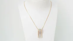 Collier pendentif or rose et diamants