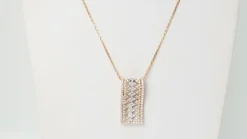 Collier pendentif or rose et diamants