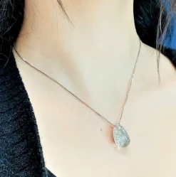 Collier Pendentif Pavage Diamants Or blanc