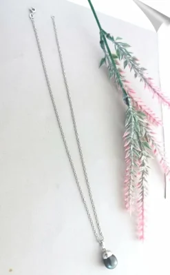Collier Pendentif Perle de Tahiti grise Or Blanc