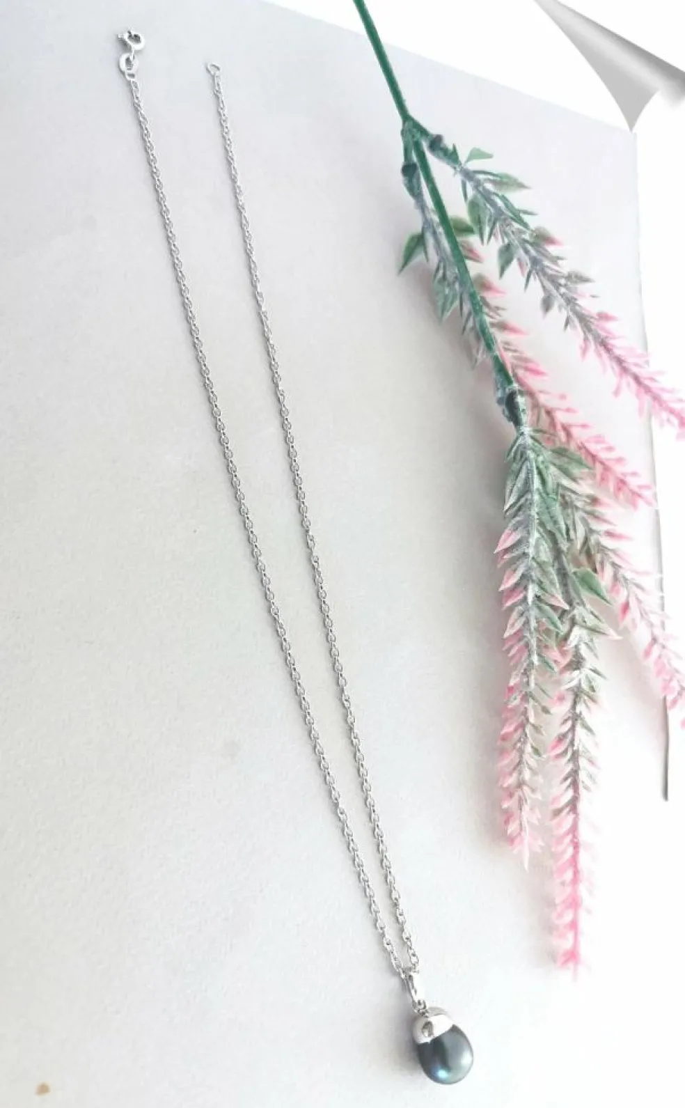 Collier Pendentif Perle de Tahiti grise Or Blanc