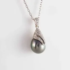 Collier pendentif Perle de Tahiti Diamants