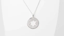 Collier pendentif étoile de David en or blanc et diamants