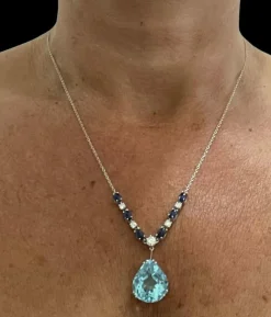 Collier pendentif vintage en saphir et diamant aigue-marine 12 carats
